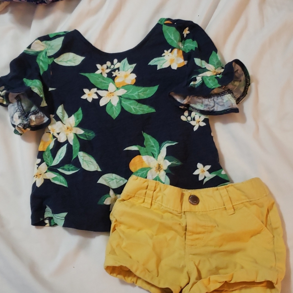 4 for $20 - Old Navy Floral Outfit
